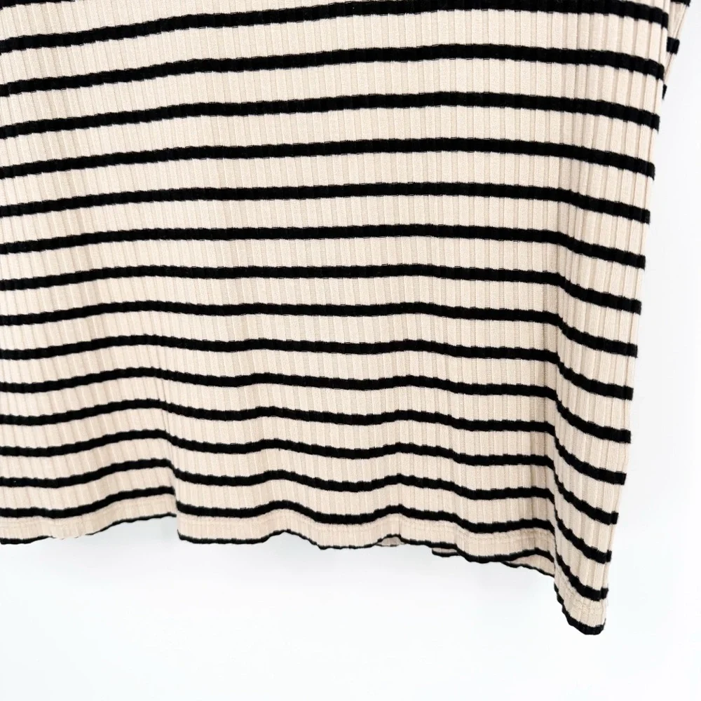Vintage Worthington Neutral Stripe Minimalist Ribbed Top Medium